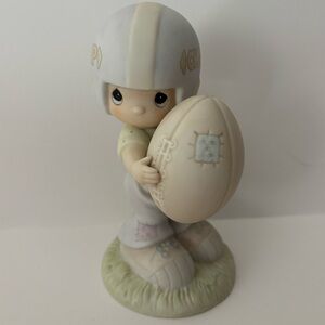 Precious Moments “I’m A Possibility” Figurine Display #100188